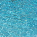 Waarom drinken we minder water als het koud is?