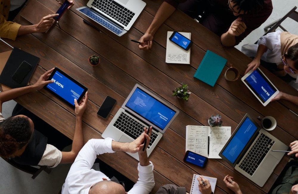 Erik Bouwman PwC: aggregatie van publieke professionele data