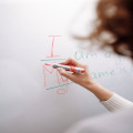 is het 'gebeurt' of 'gebeurd'? Wij leggen de juiste spelling uit